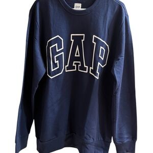 GAP Men's Dark Blue Crewneck Sweater